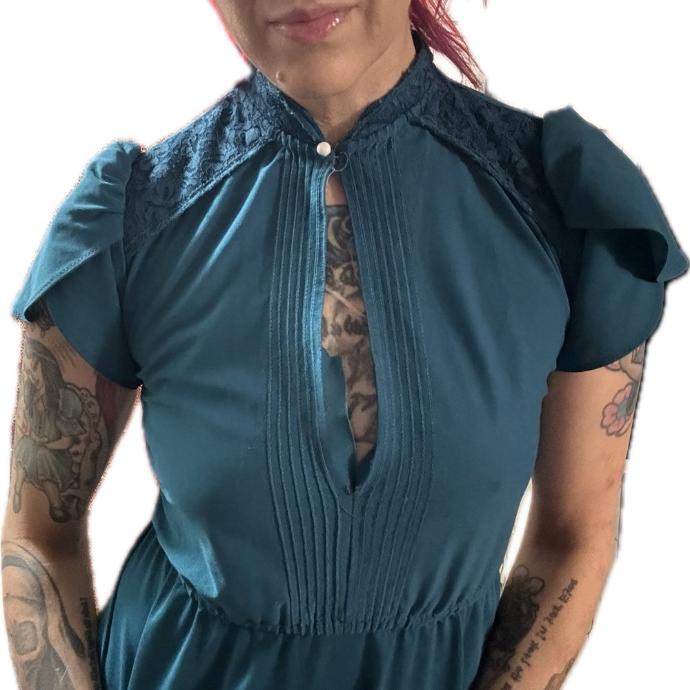 Adorable vintage summer ready dress